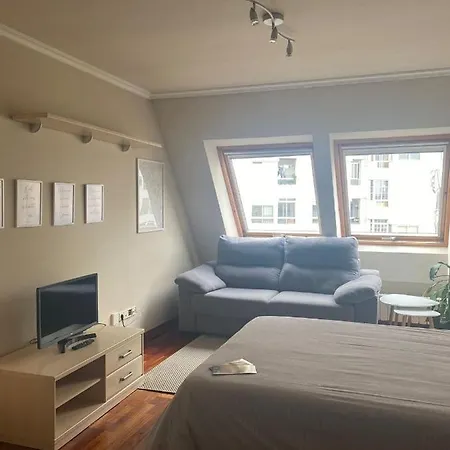 Estudio Plaza Eliptica Vigo